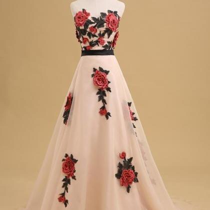 Strapless Sweetheart Floral Embroid..